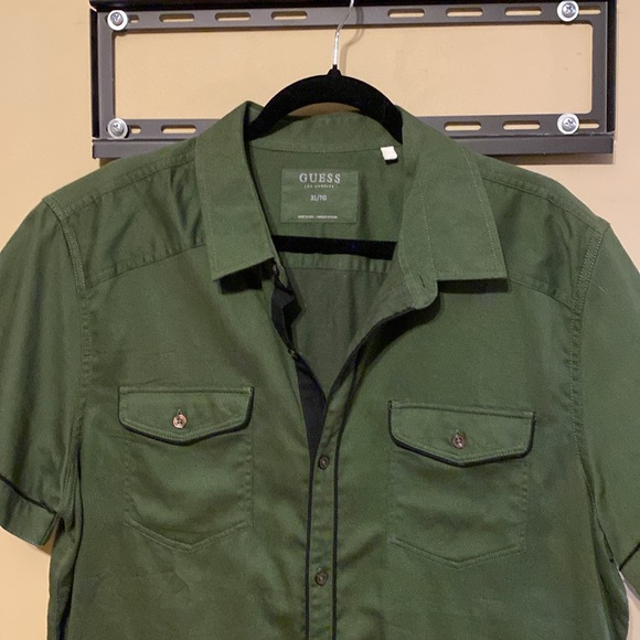 Guess Shirt - Picture 2 of 5